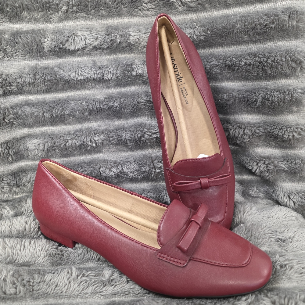 Life Stride Maroon Loafers